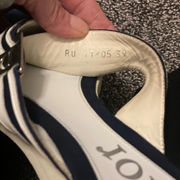 Vintage Dior Slides/Sandals size 39 with dust bag/retailed $495! - Picture 10 of 12